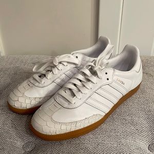 White Adidas Samba